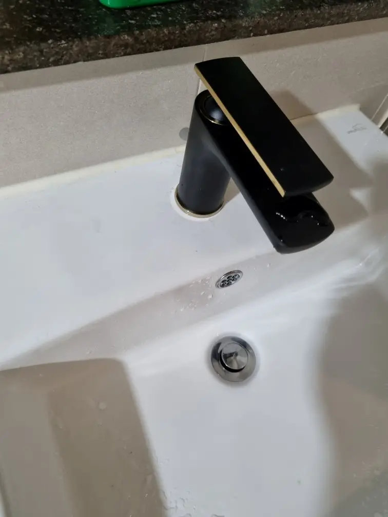 세면대 수전교체 9